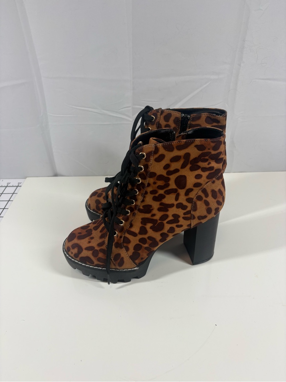 BAMBOO Leopard Print Lace-Up Chunky Heel Ankle Boots - Brown/Black